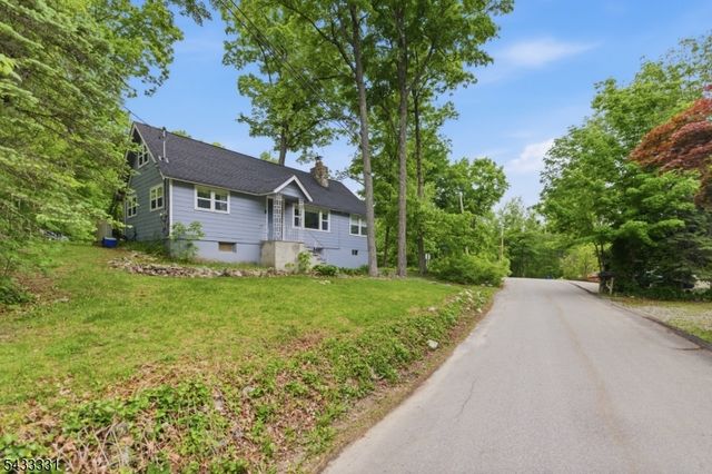 123 Glen Rd, Vernon Twp., NJ 07422