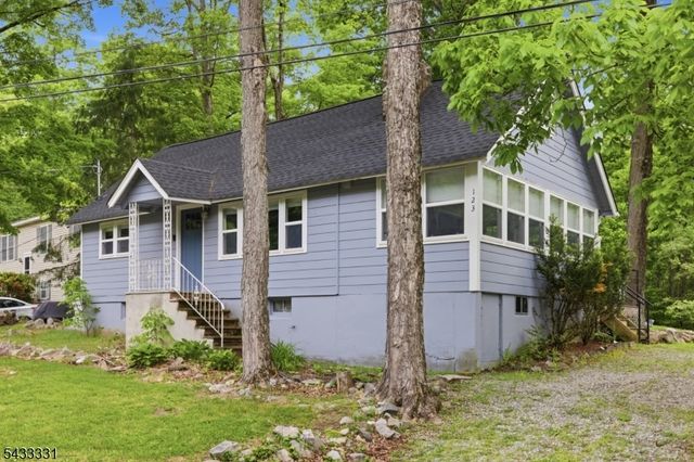 123 Glen Rd, Vernon Twp., NJ 07422