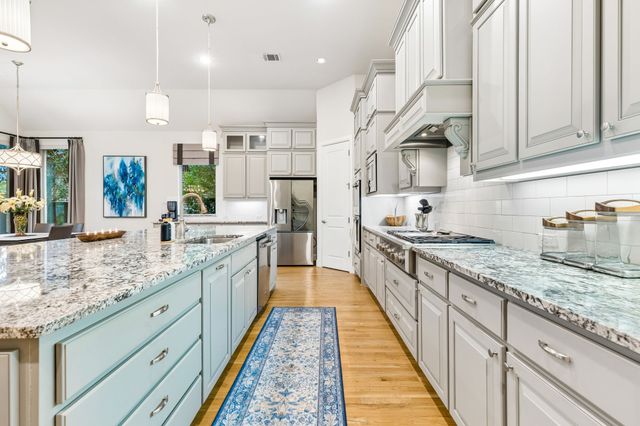 5729 Heron Drive W, Colleyville, TX 76034