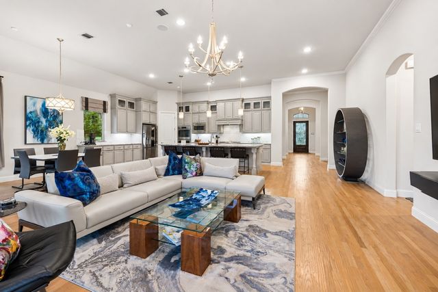 5729 Heron Drive W, Colleyville, TX 76034
