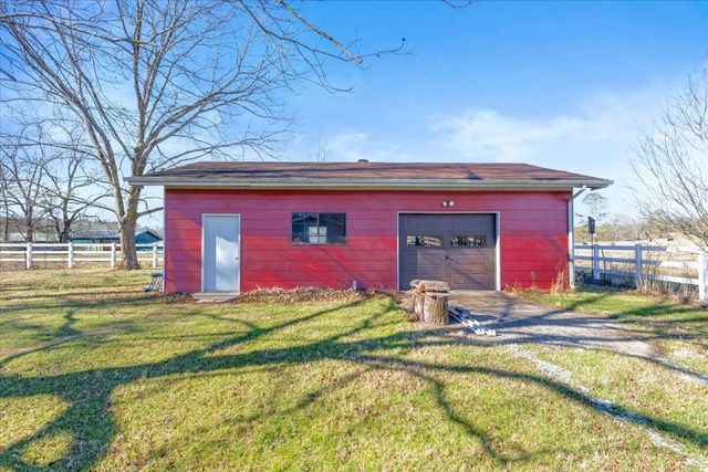 2498 341 Highway S, Chickamauga, GA 30707