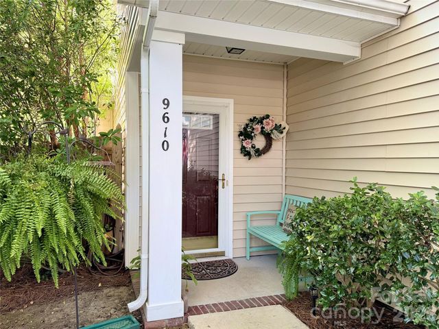 9610 Corbett Square Lane, Charlotte, NC 28214
