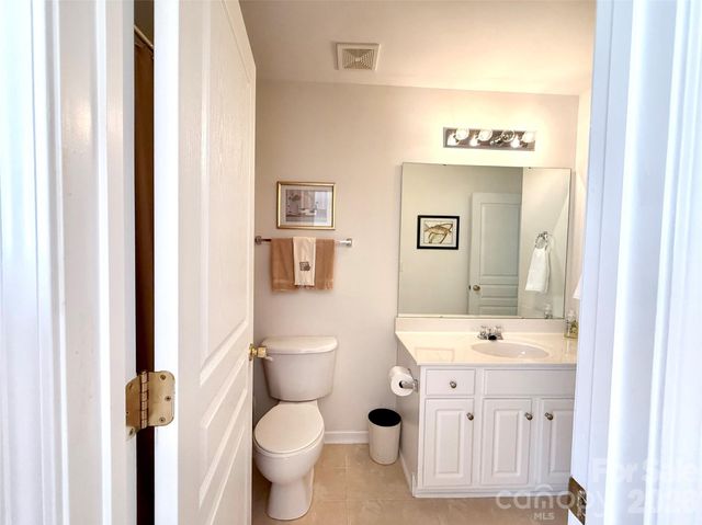 9610 Corbett Square Lane, Charlotte, NC 28214