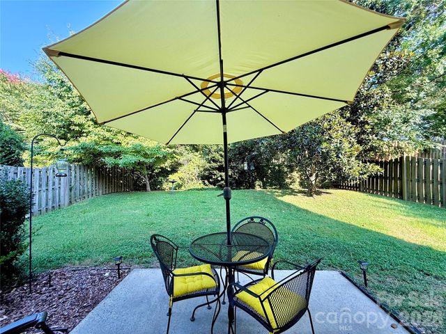 9610 Corbett Square Lane, Charlotte, NC 28214