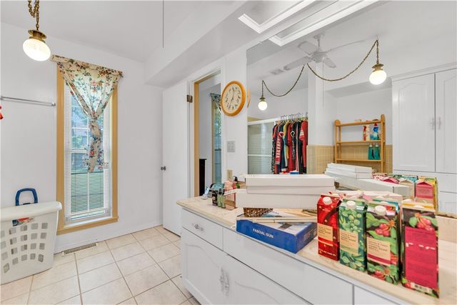2015 Jefferson, Siloam Springs, AR 72761