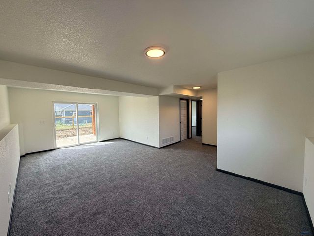 445 YELNER DR, Box Elder, SD 57719