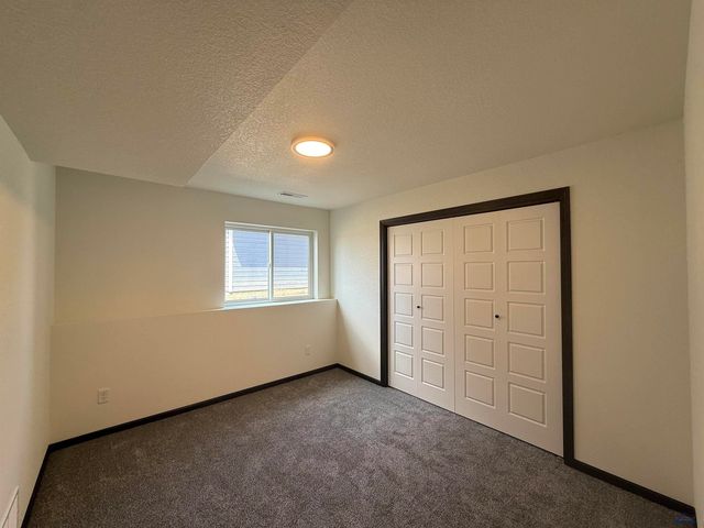 445 YELNER DR, Box Elder, SD 57719