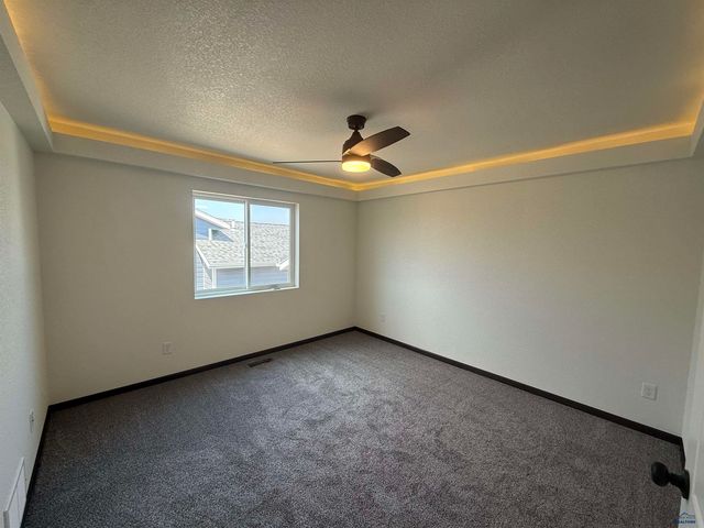 445 YELNER DR, Box Elder, SD 57719