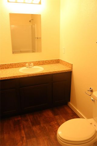 10535 Mills Road 9D, Houston, TX 77070