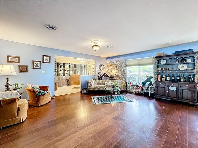 6601 WYNN LANE, Groveland, FL 34736