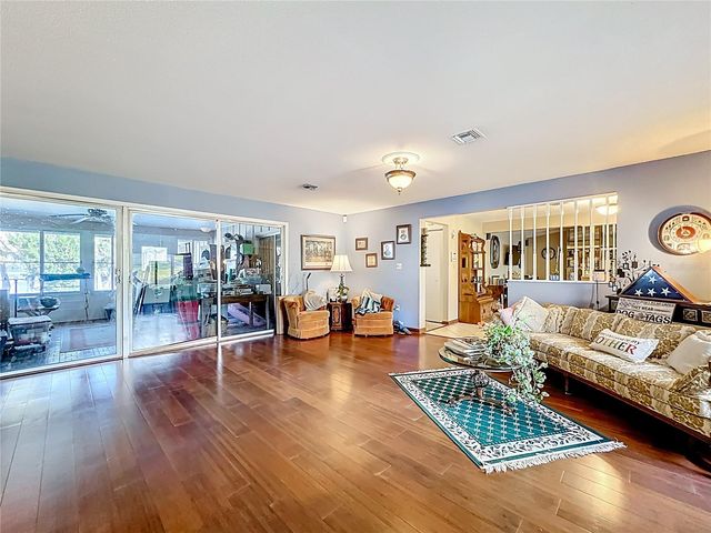 6601 WYNN LANE, Groveland, FL 34736