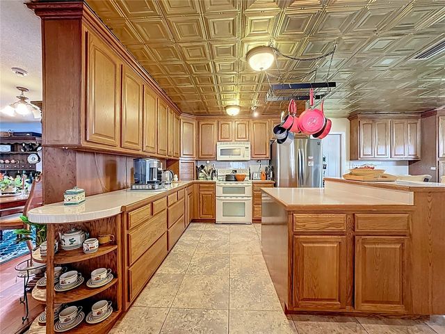 6601 WYNN LANE, Groveland, FL 34736