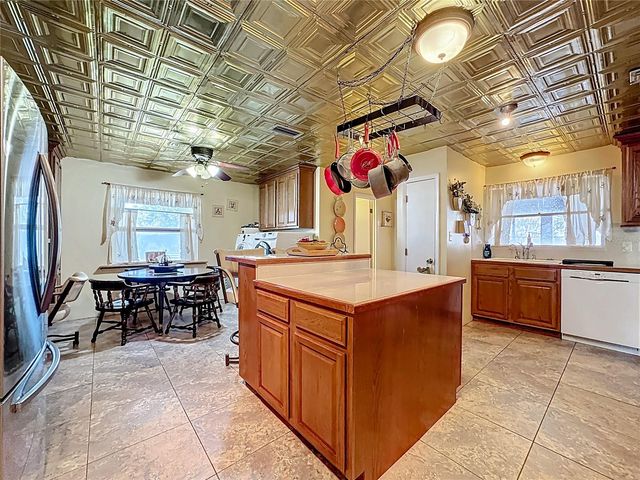 6601 WYNN LANE, Groveland, FL 34736