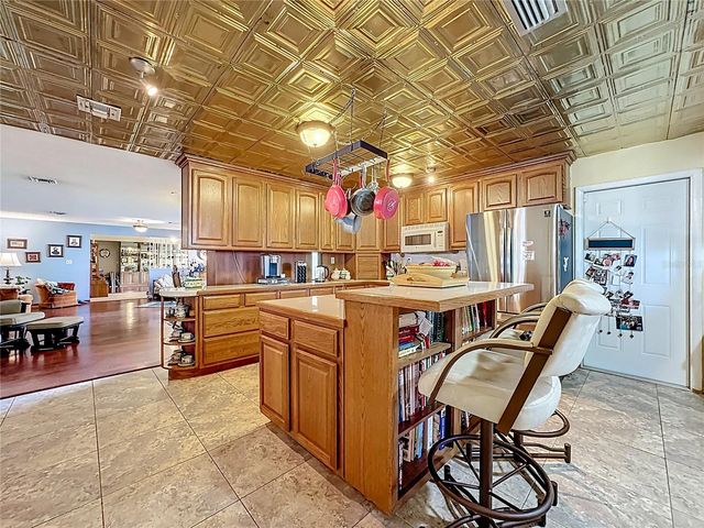 6601 WYNN LANE, Groveland, FL 34736