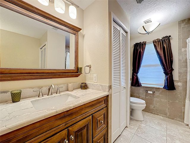 6601 WYNN LANE, Groveland, FL 34736