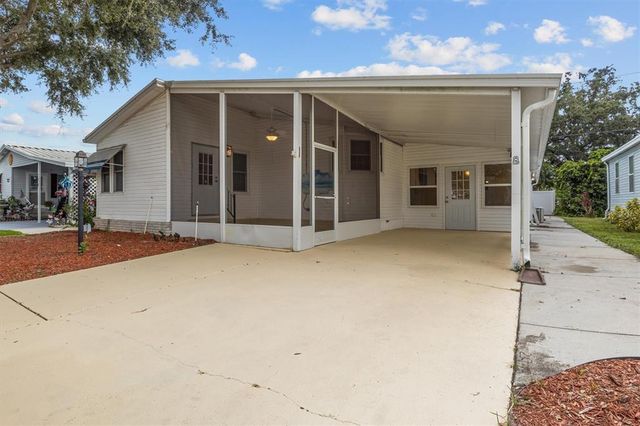 6084 SOUTHERN OAKS DRIVE SE, Winter Haven, FL 33884