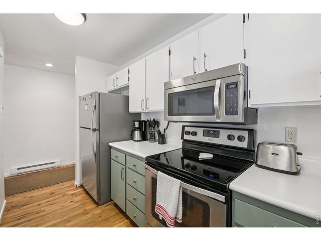 23558 Pondview Pl B, Golden, CO 80401