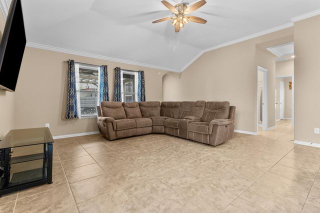 19713 Maiden Grass DR, Pflugerville, TX 78660