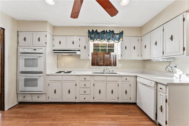 1485 Brandon Drive SW, Marietta, GA 30008