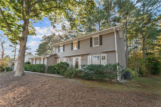 1485 Brandon Drive SW, Marietta, GA 30008