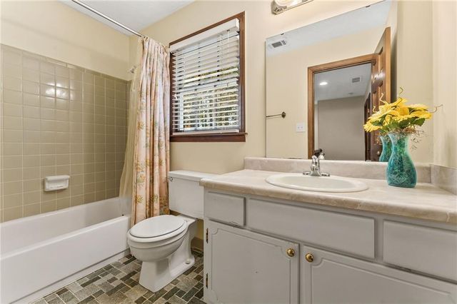 1485 Brandon Drive SW, Marietta, GA 30008