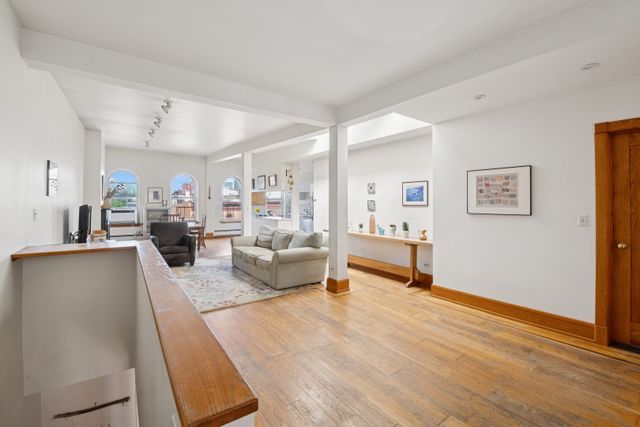 676 Union Street TH, New York City, NY 11215