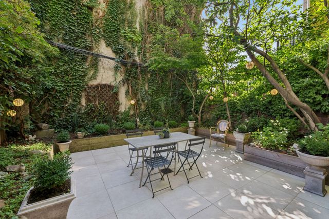 676 Union Street TH, New York City, NY 11215