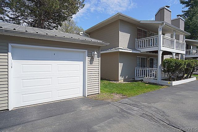 1260 Youngs Road H, Amherst, NY 14221