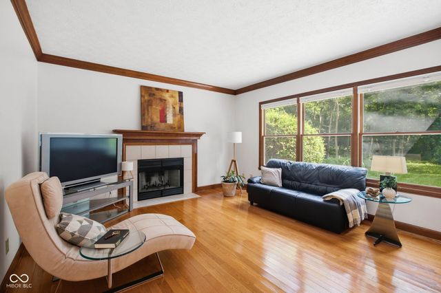 5179 Clear Lake Court, Carmel, IN 46033