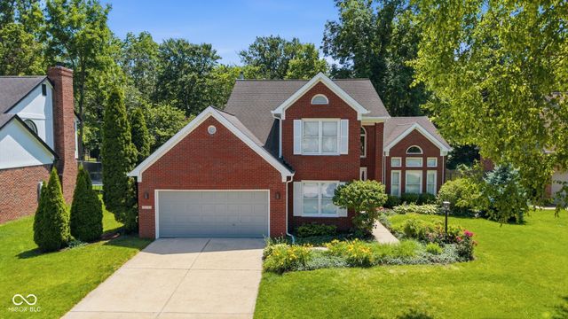 5179 Clear Lake Court, Carmel, IN 46033