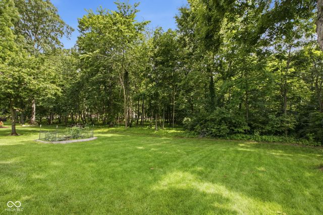 5179 Clear Lake Court, Carmel, IN 46033