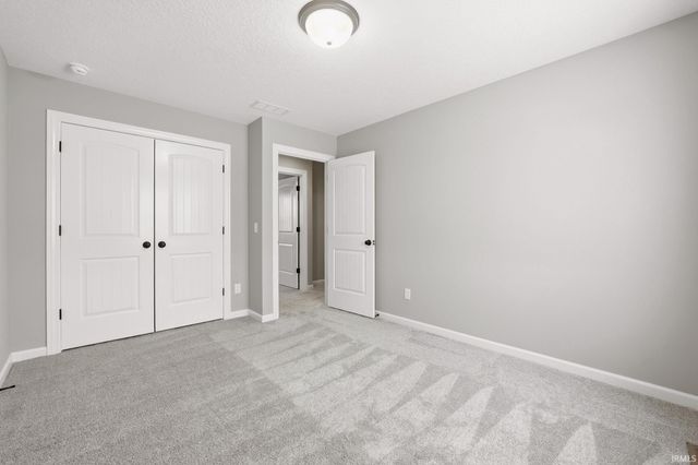 18738 Eisley Cove, Auburn, IN 46706