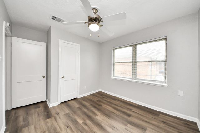 2112 Dewberry Lane, Pasadena, TX 77502