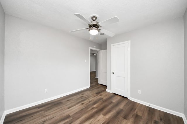 2112 Dewberry Lane, Pasadena, TX 77502