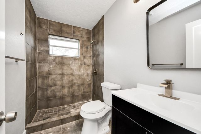 2112 Dewberry Lane, Pasadena, TX 77502