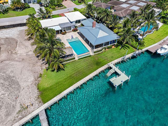 87 Lighthouse Drive, Jupiter Inlet Colony, FL 33469