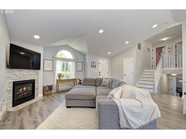11012 Ne 36TH Ave, Vancouver, WA 98686