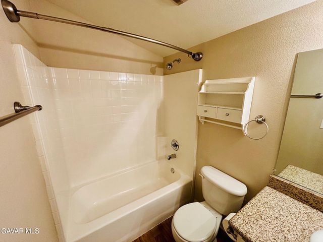 36742 E 37th Street, Palmdale, CA 93550