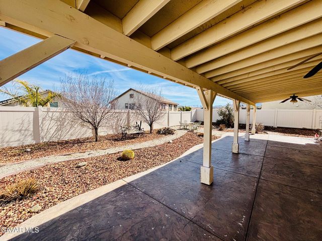 36742 E 37th Street, Palmdale, CA 93550