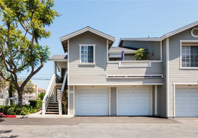 3500 S Greenville Street H4, Santa Ana, CA 92704