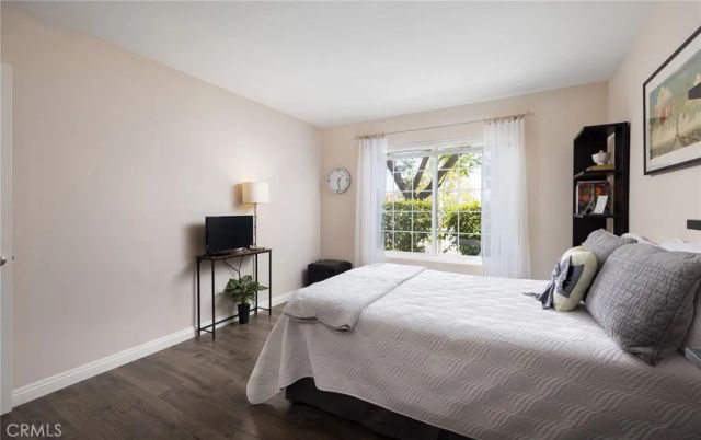 3500 S Greenville Street H4, Santa Ana, CA 92704