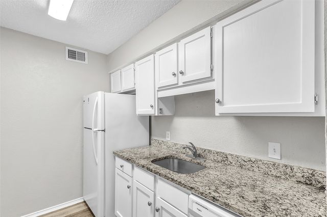 8109 Skillman Street 2007, Dallas, TX 75231