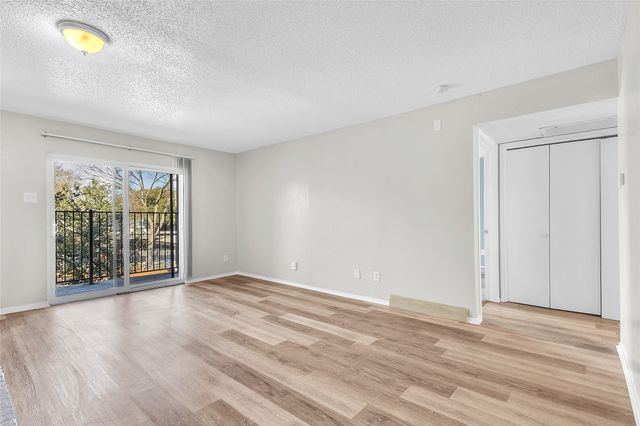 8109 Skillman Street 2007, Dallas, TX 75231