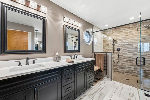 7630 Prestwick Drive, Tinley Park, IL 60477