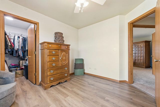 7630 Prestwick Drive, Tinley Park, IL 60477