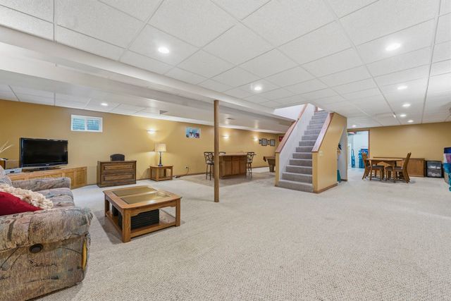 7630 Prestwick Drive, Tinley Park, IL 60477