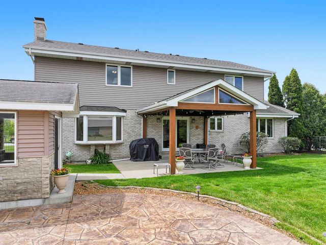 7630 Prestwick Drive, Tinley Park, IL 60477