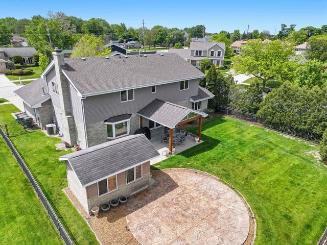7630 Prestwick Drive, Tinley Park, IL 60477