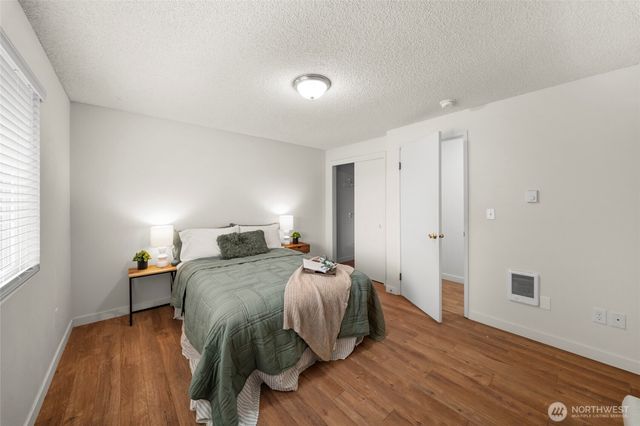 15807 Lawrence Place SE, Yelm, WA 98597