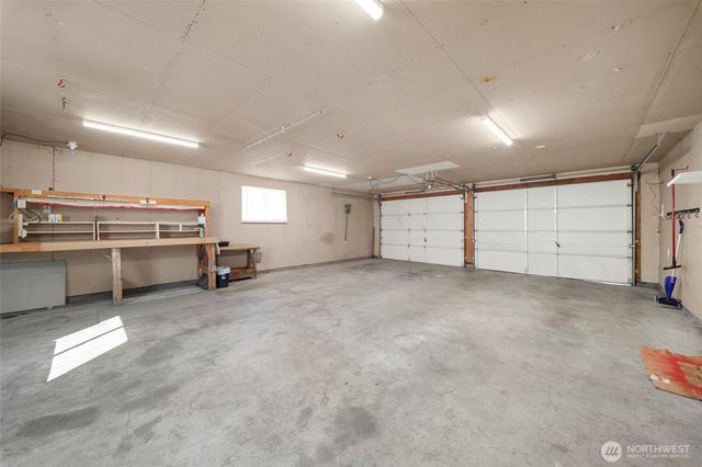 15807 Lawrence Place SE, Yelm, WA 98597